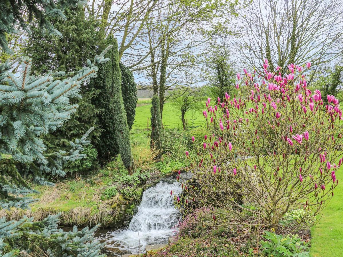 Вилла Pond View Norton  Экстерьер фото